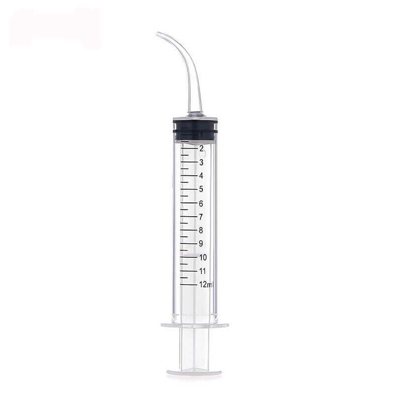 Dental Irrigation Utility Syringes with Curved Tip and Measurement 12cc 50pcs/Box - azdentall.com